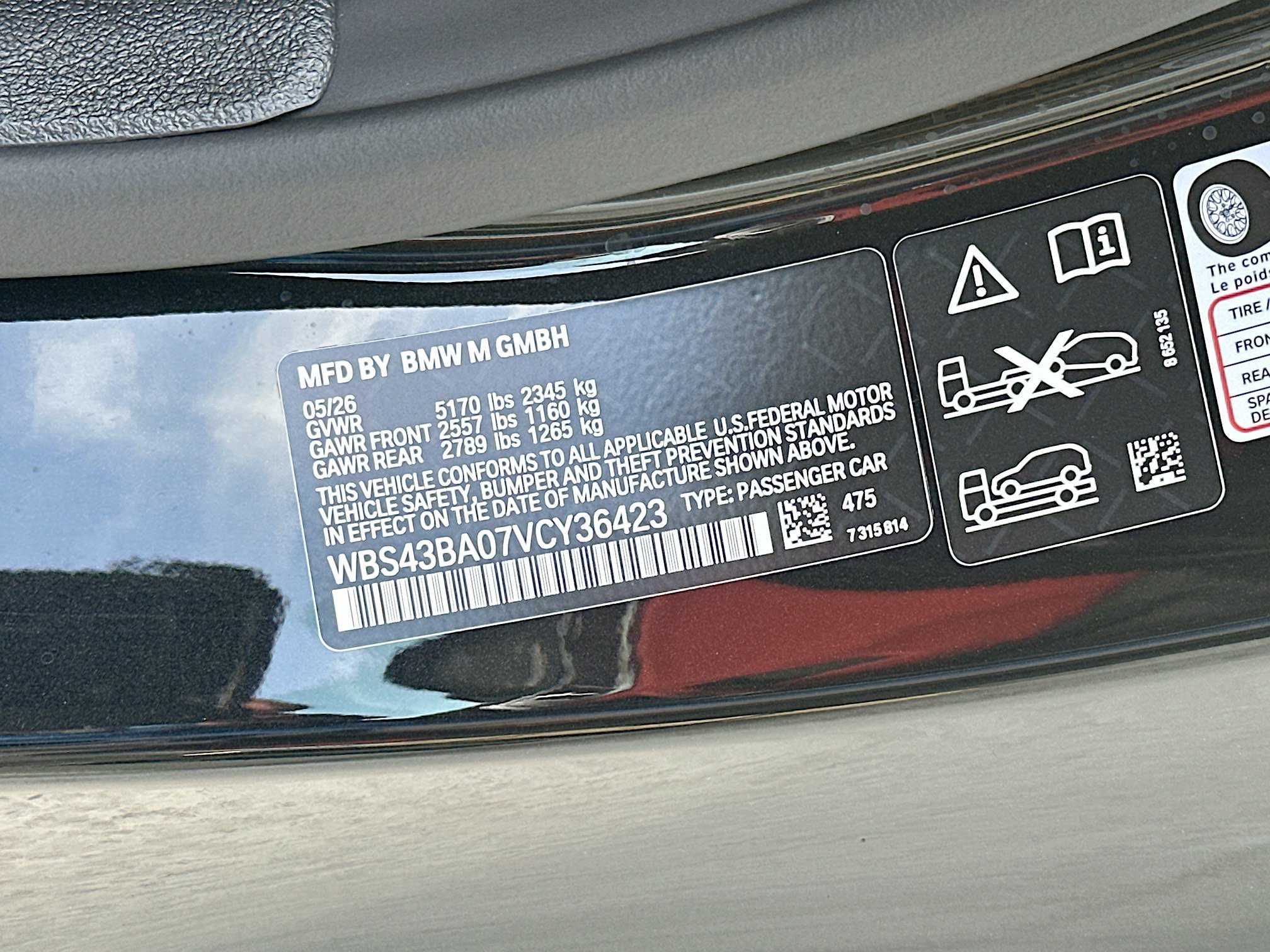 New 2027 Black Sapphire Metallic BMW Competition xDrive image 23