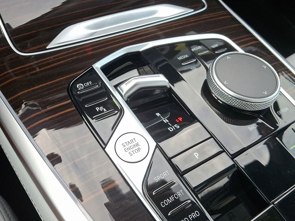 2026 BMW X7 40i - Photo 7