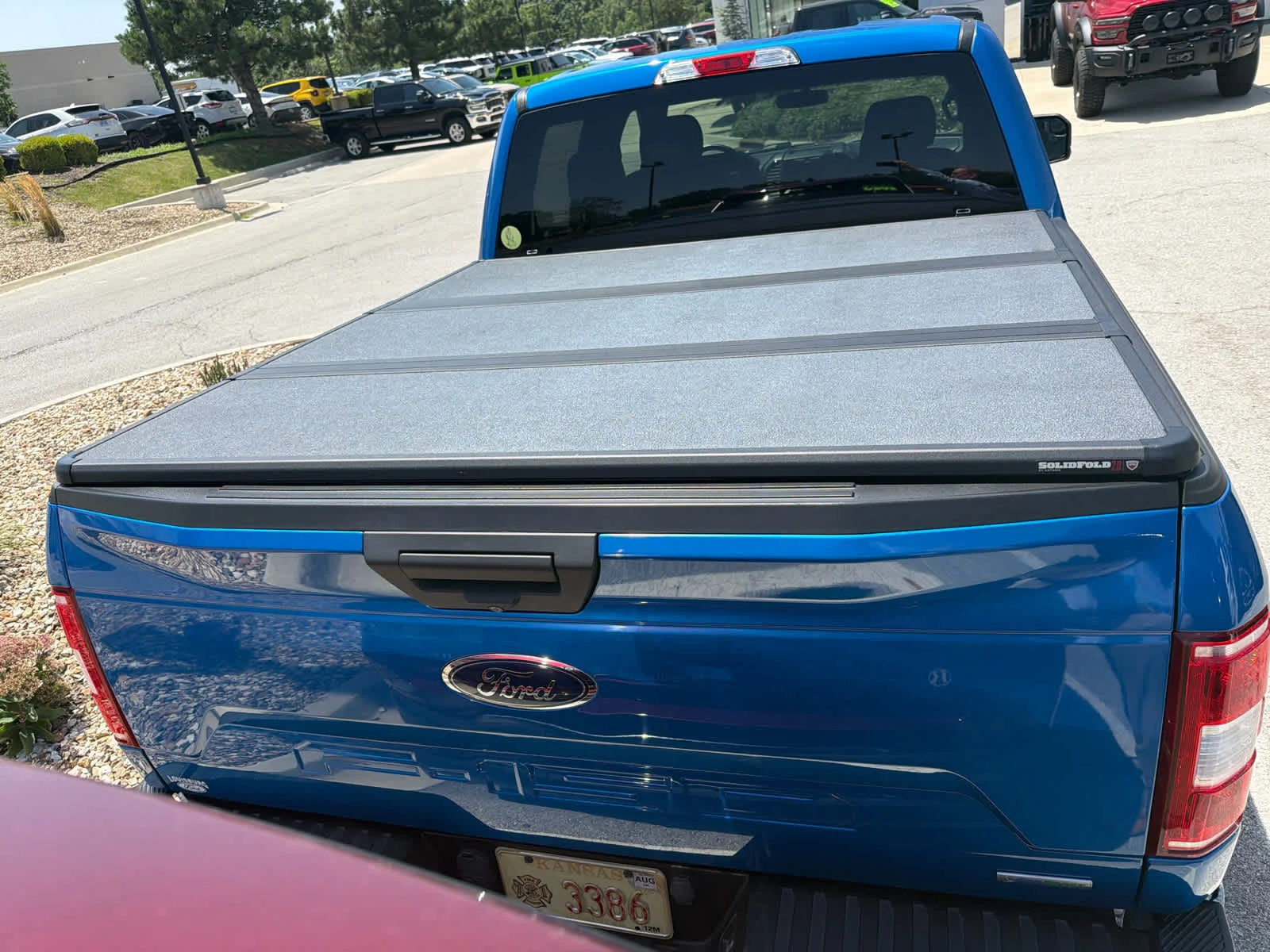 Used 2019 Velocity Blue Metallic Ford XLT image 6