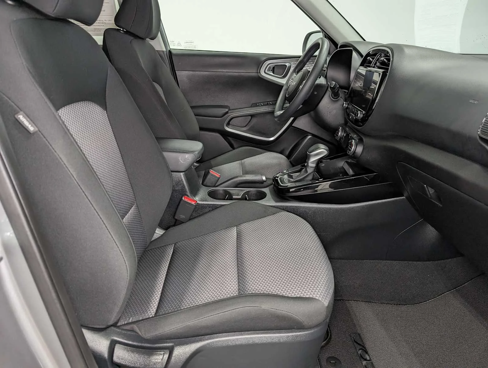 Certified Used 2024 Steel Gray Kia S image 38