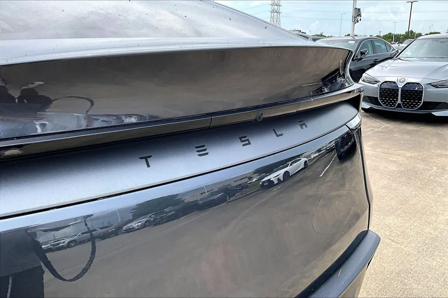 Used 2026 Diamond Black Tesla Premium image 27