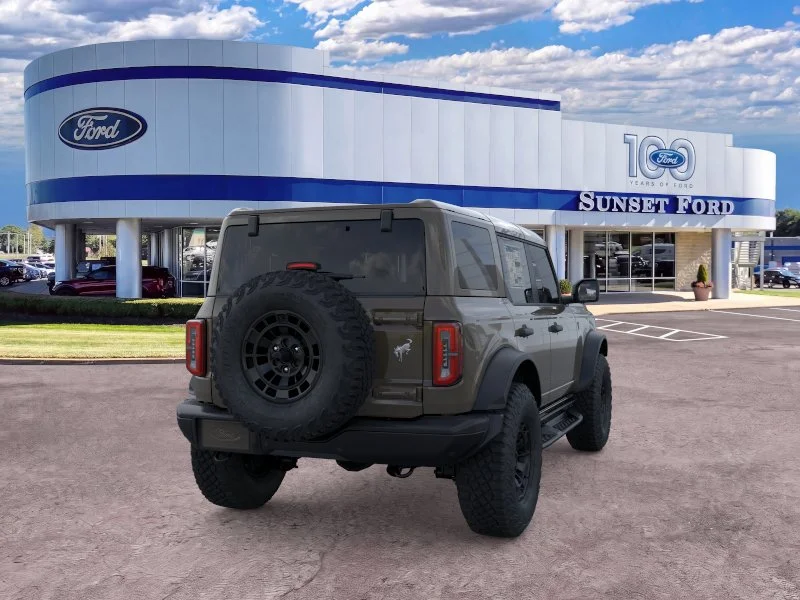 New 2026 Marsh Gray Ford Badlands image 8