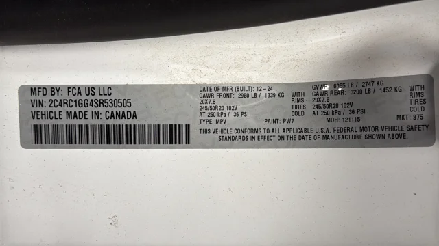 Used 2025 Bright White Clearcoat Chrysler Limited image 28