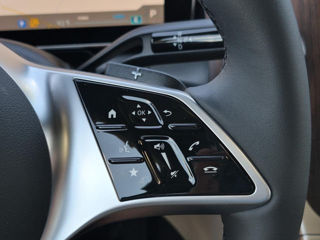 New 2027 Polar White Mercedes-Benz GLC 300 image 27