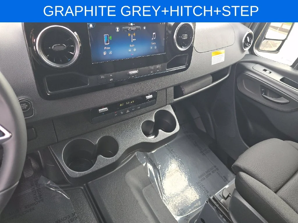 New 2026 Graphite Grey Mercedes-Benz Cargo 170 WB image 23