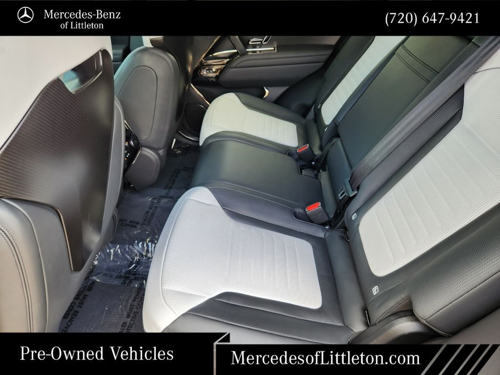 Used 2024 Silver Land Rover SV Edition One Flux Silver image 29