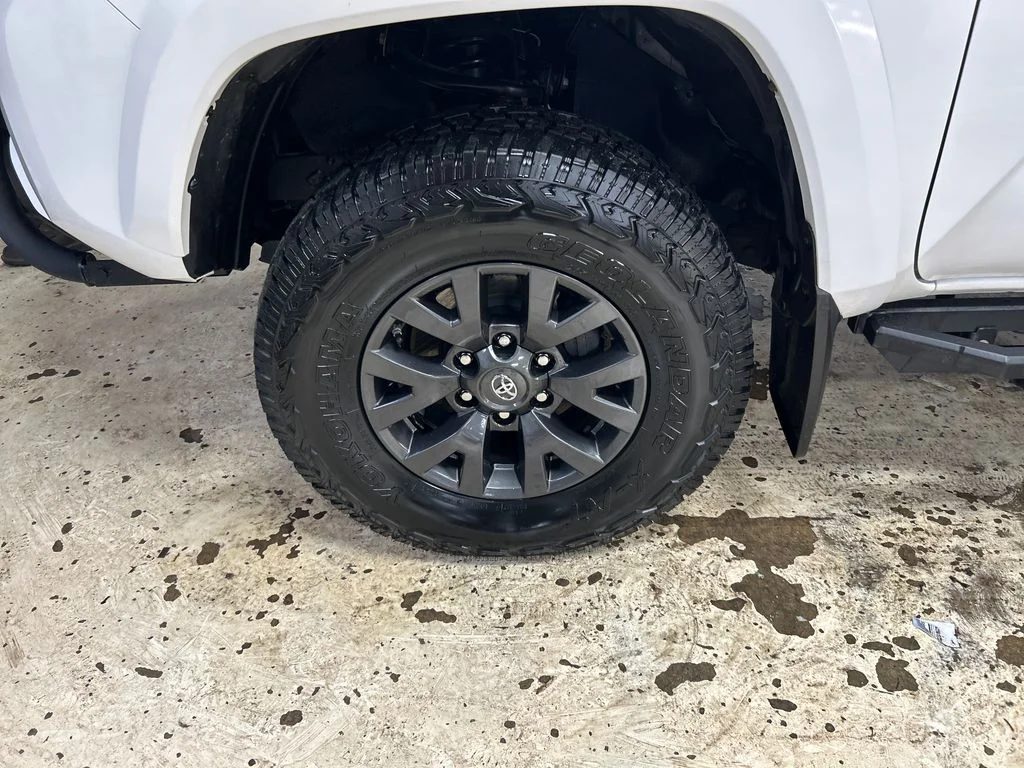 Certified Used 2020 White Toyota SR5 image 10