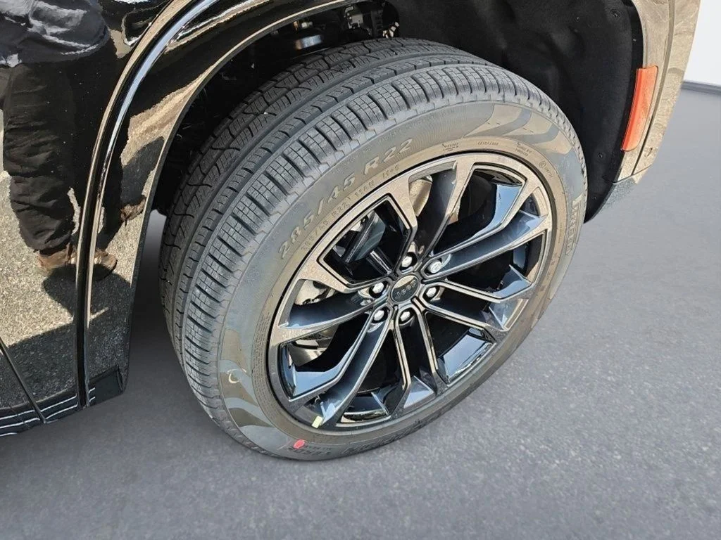 2026 Jeep Grand Wagoneer L Summit Reserve - Photo 12