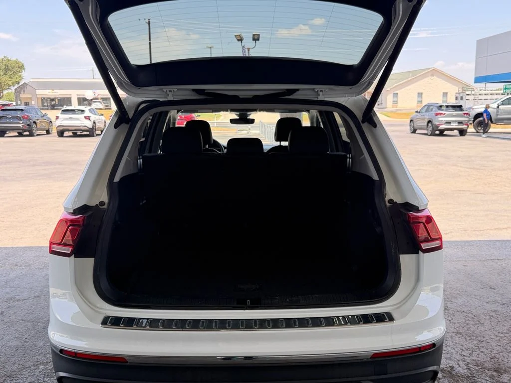 Used 2024 Deep Black Pearl Volkswagen Wolfsburg Edition image 19