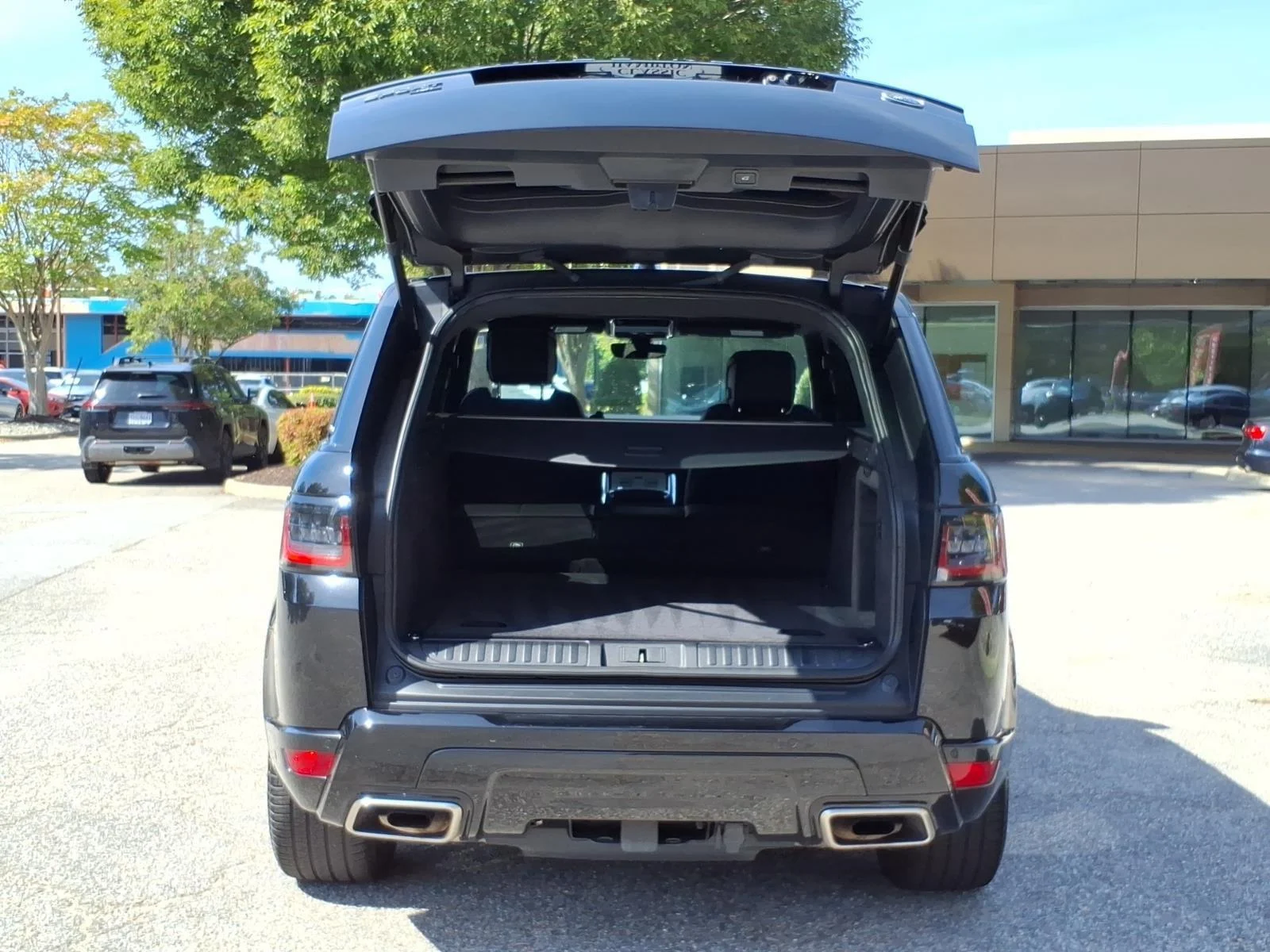 Used 2022 Santorini Black Metallic Land Rover HST image 29