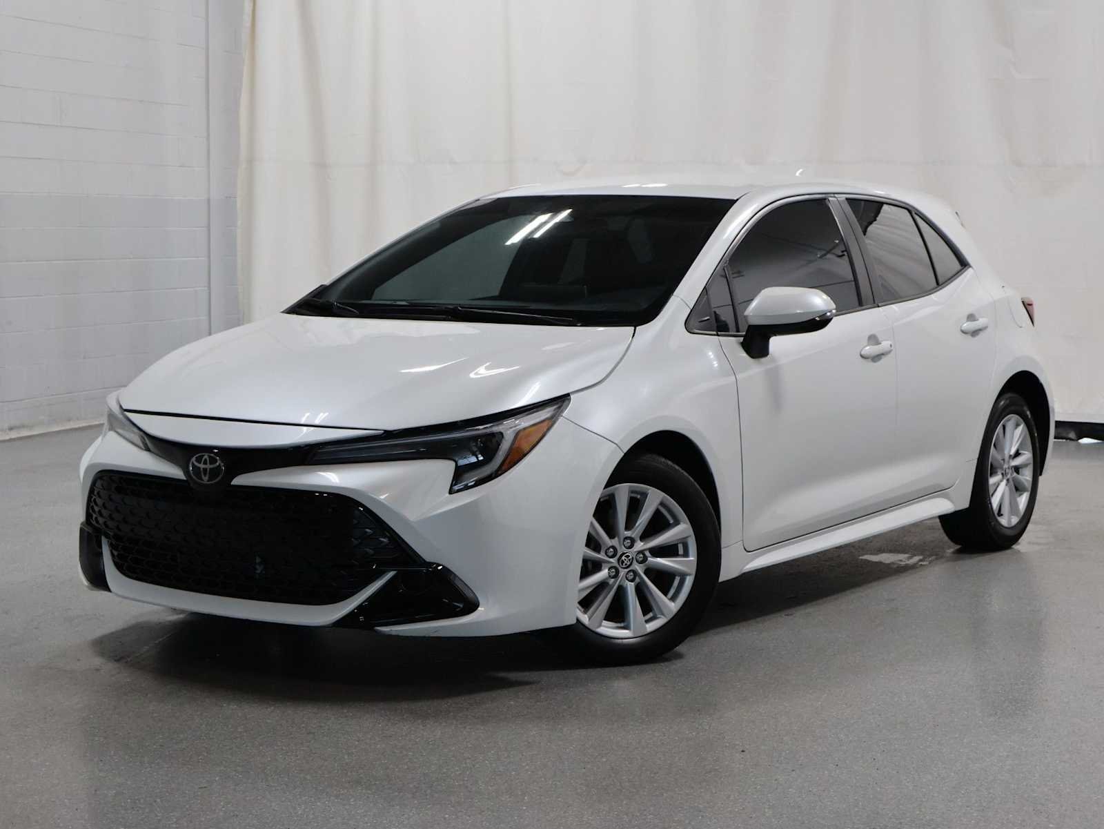 2023 Toyota Corolla Hatchback SE