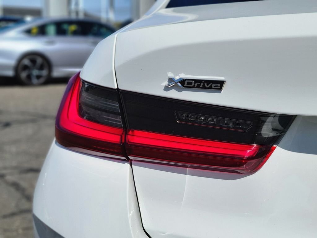 Used 2023 White BMW 330i xDrive image 12