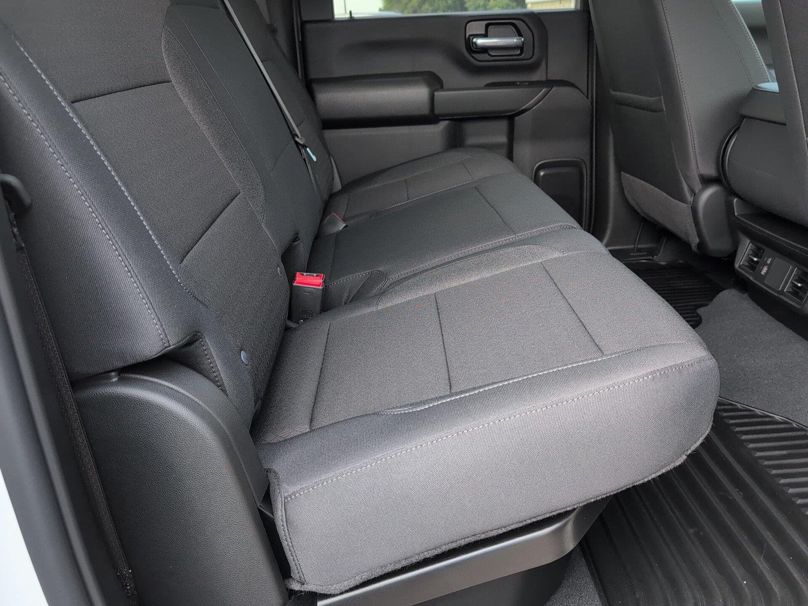 2026 Chevrolet Silverado 2500 HD Custom - Photo 38