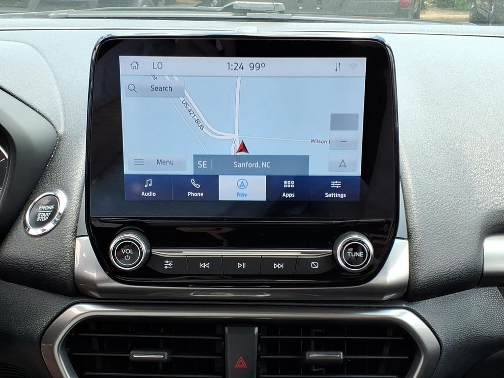 Used 2020 Shadow Black Ford SE image 13