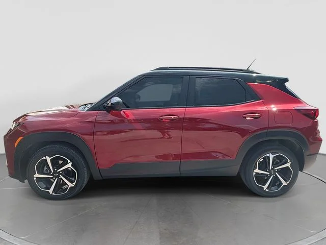 Used 2022 Red Chevrolet RS image 7