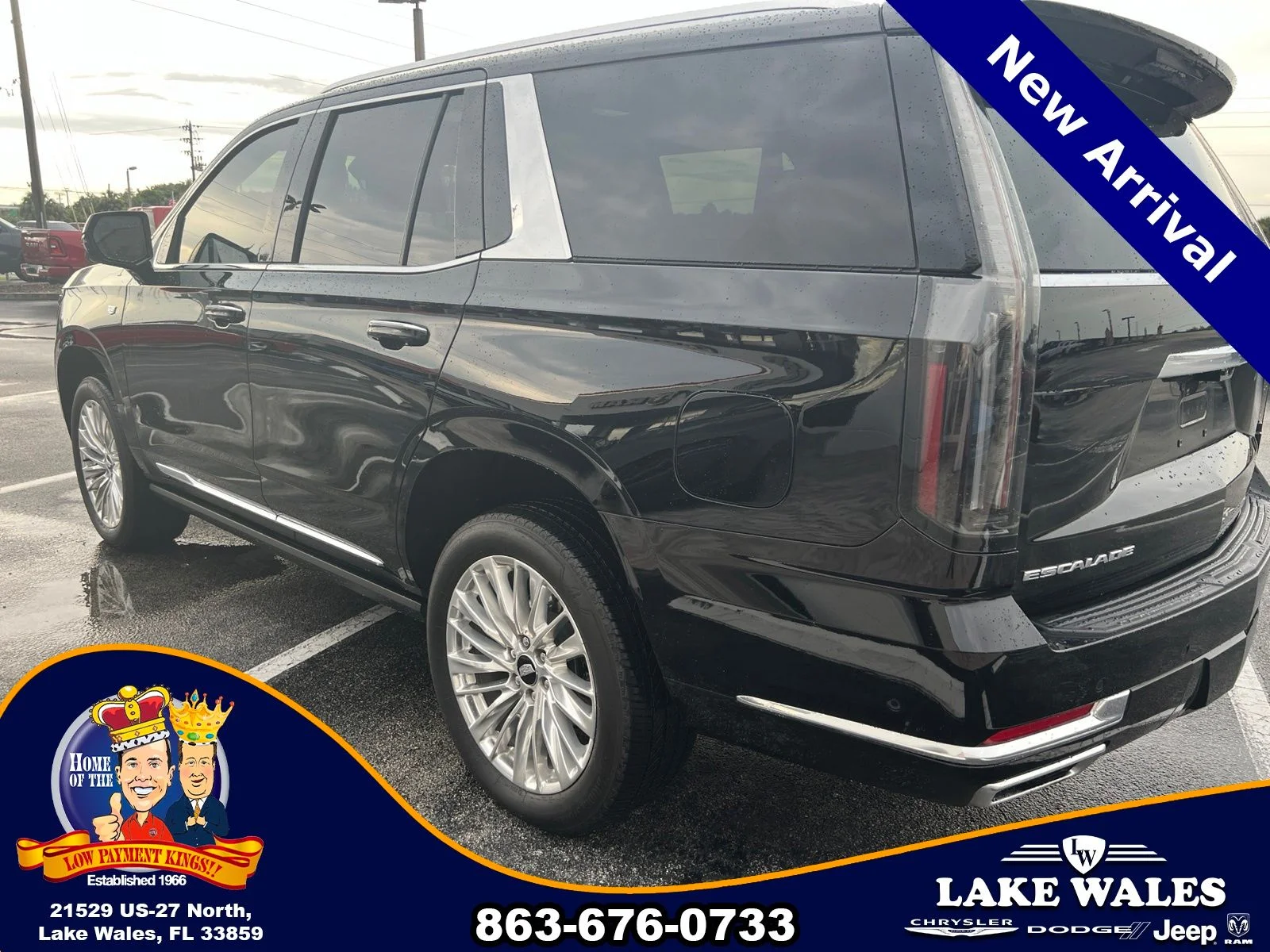 Used 2025 Black Cadillac Premium Luxury image 24