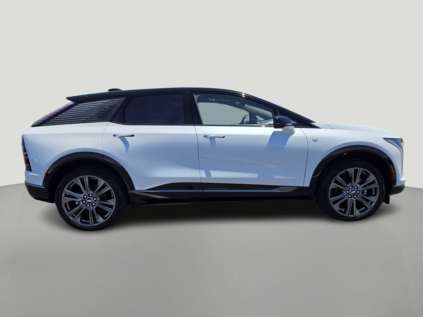 2026 Cadillac OPTIQ Premium Sport - Photo 7