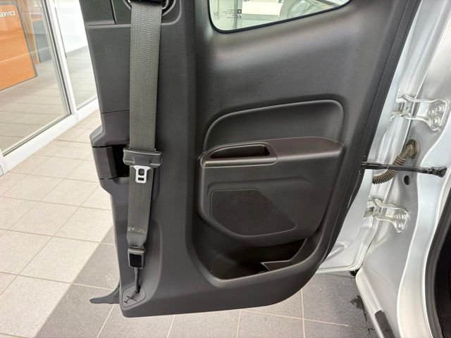 Used 2016 Silver Ice Metallic Chevrolet LT image 10