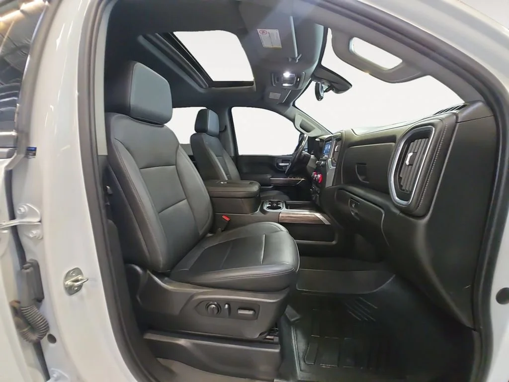 2022 Chevrolet Silverado 2500HD LTZ - Photo 15
