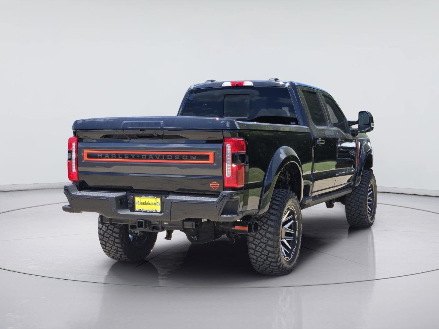 New 2026 Agate Black Metallic Ford F-250® Lariat® image 4