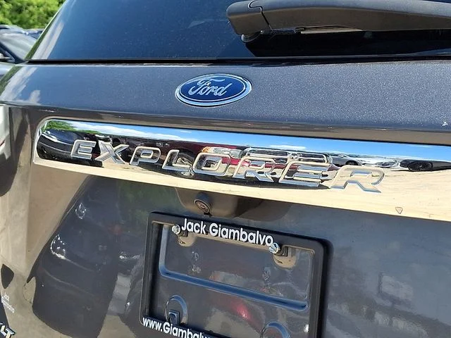 Used 2022 Gray Ford XLT image 31