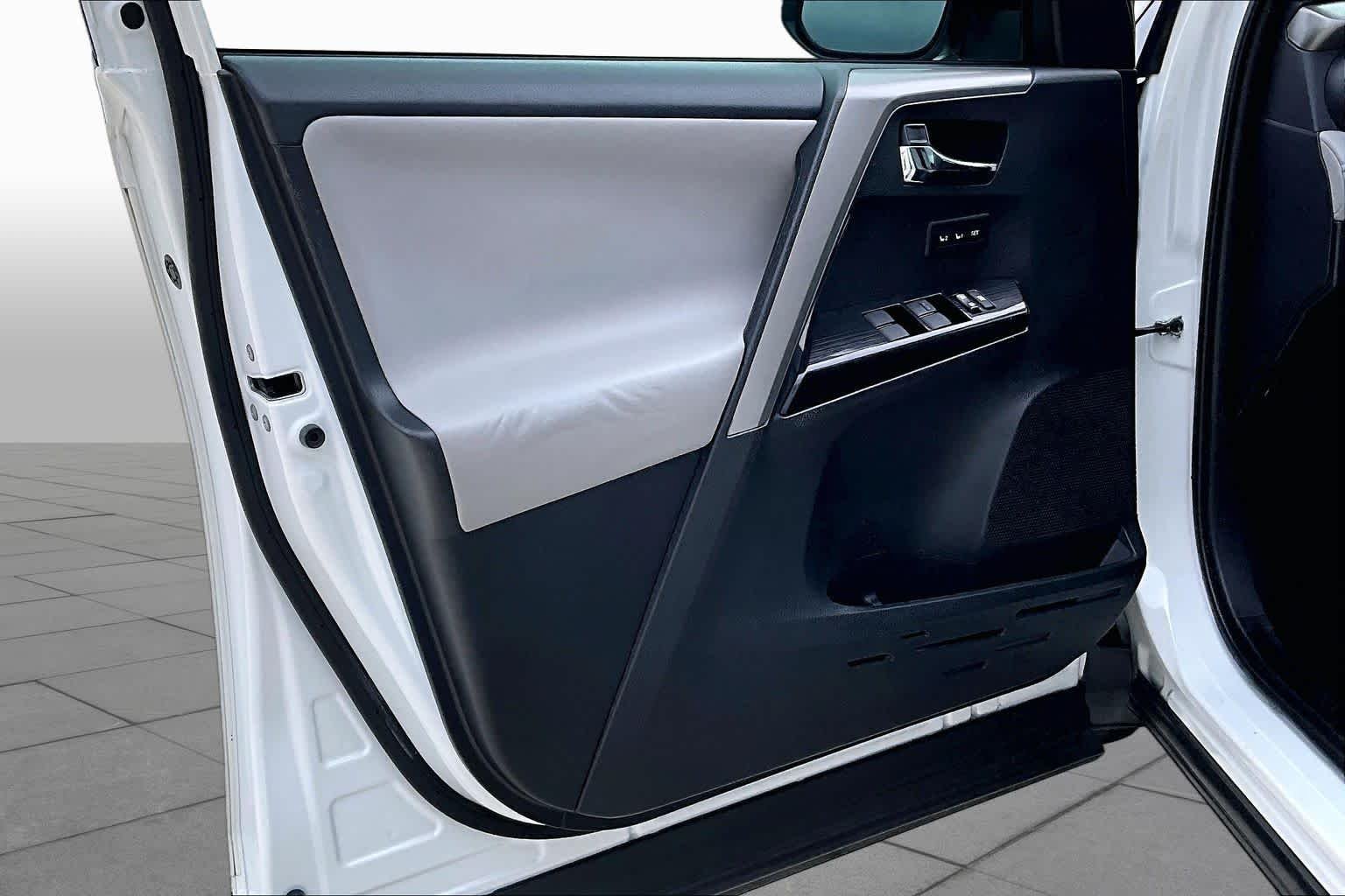 car-gallery-22