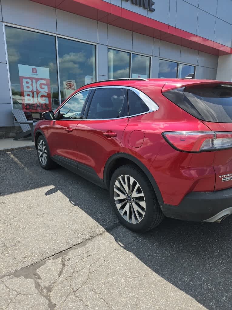 Used 2020 Rapid Red Metallic Tinted Clearcoat Ford Titanium Hybrid image 4
