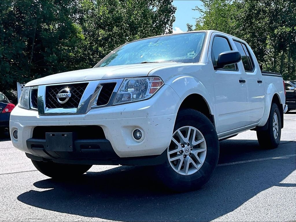 Used 2019 White Nissan SV image 3