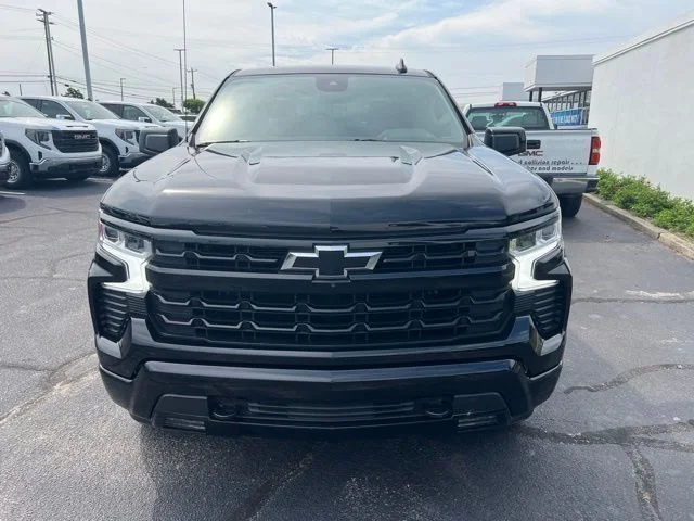Used 2023 Black Chevrolet RST image 11