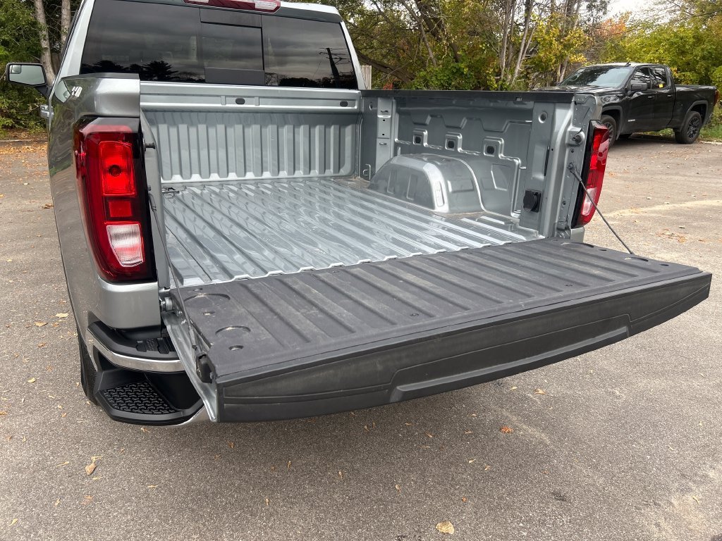2025 GMC Sierra 1500 SLE - Photo 14