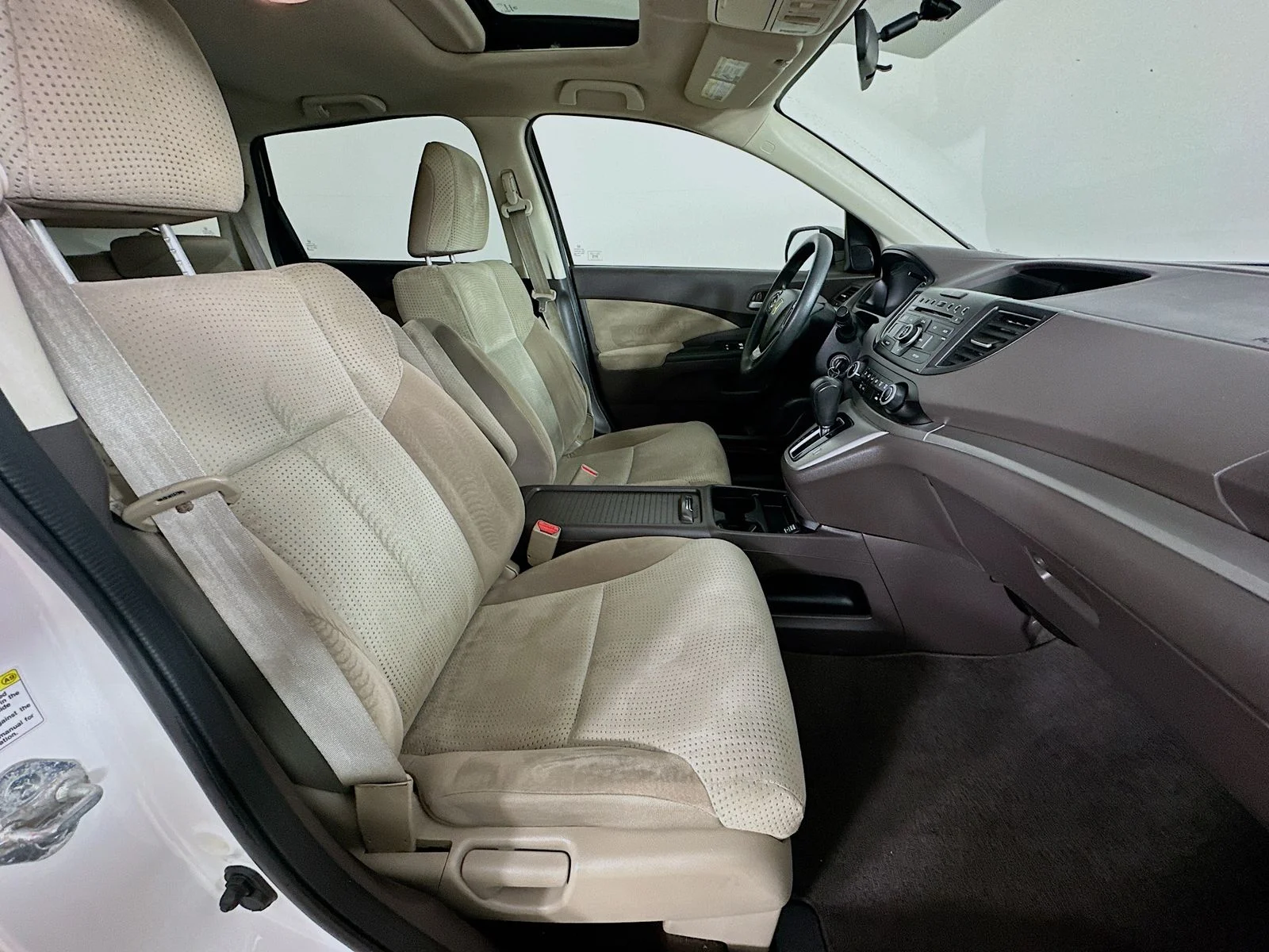 Used 2012 White Honda  image 40