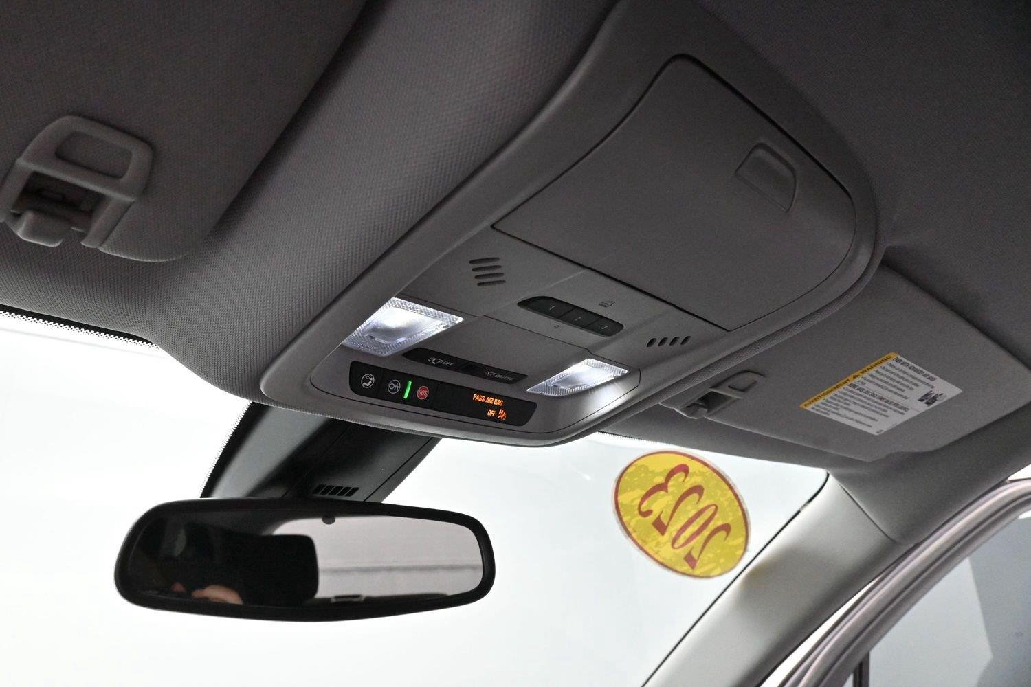 Used 2023 SUMMIT WHITE Chevrolet LT image 28