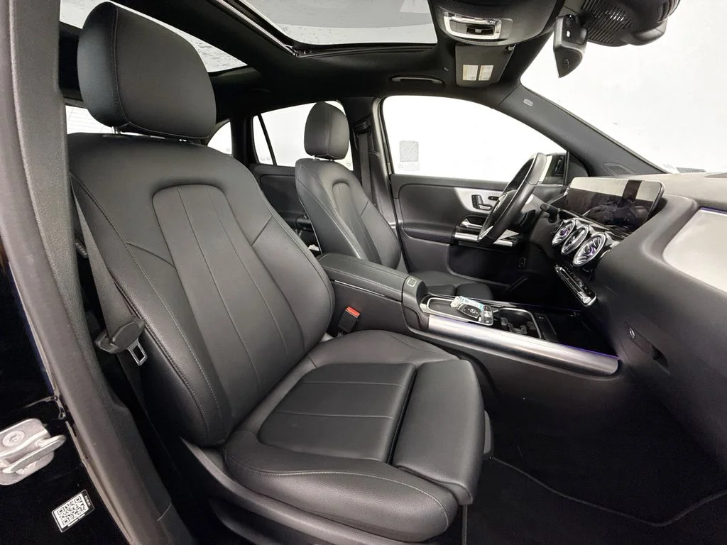 Used 2024  Mercedes-Benz GLA 250 image 27