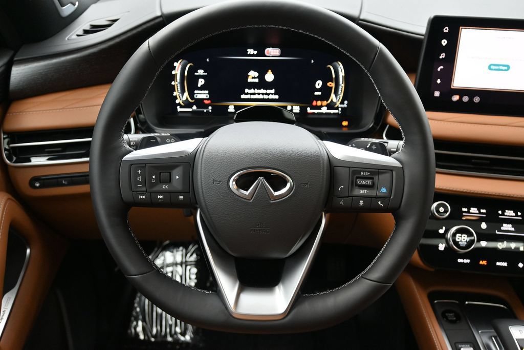 New 2027 2T RAD WHT INFINITI Autograph AWD image 22