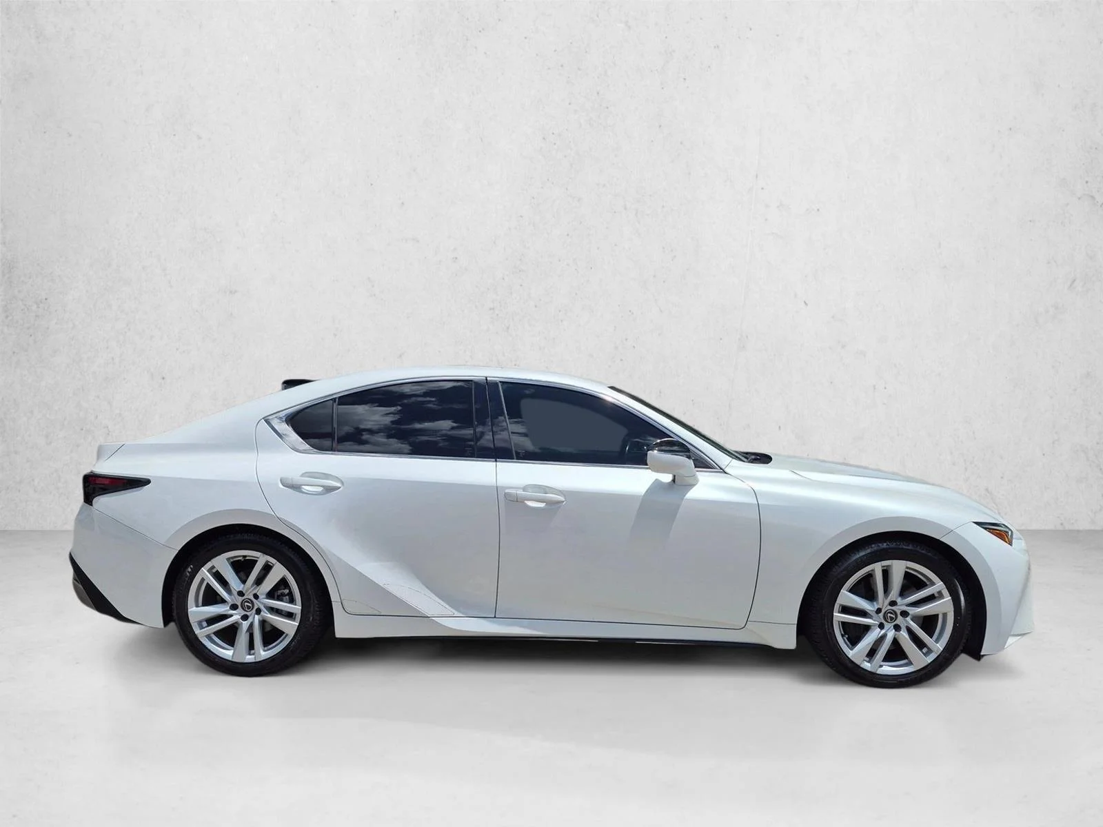 Used 2023 Eminent White Pearl Lexus IS 300 image 4