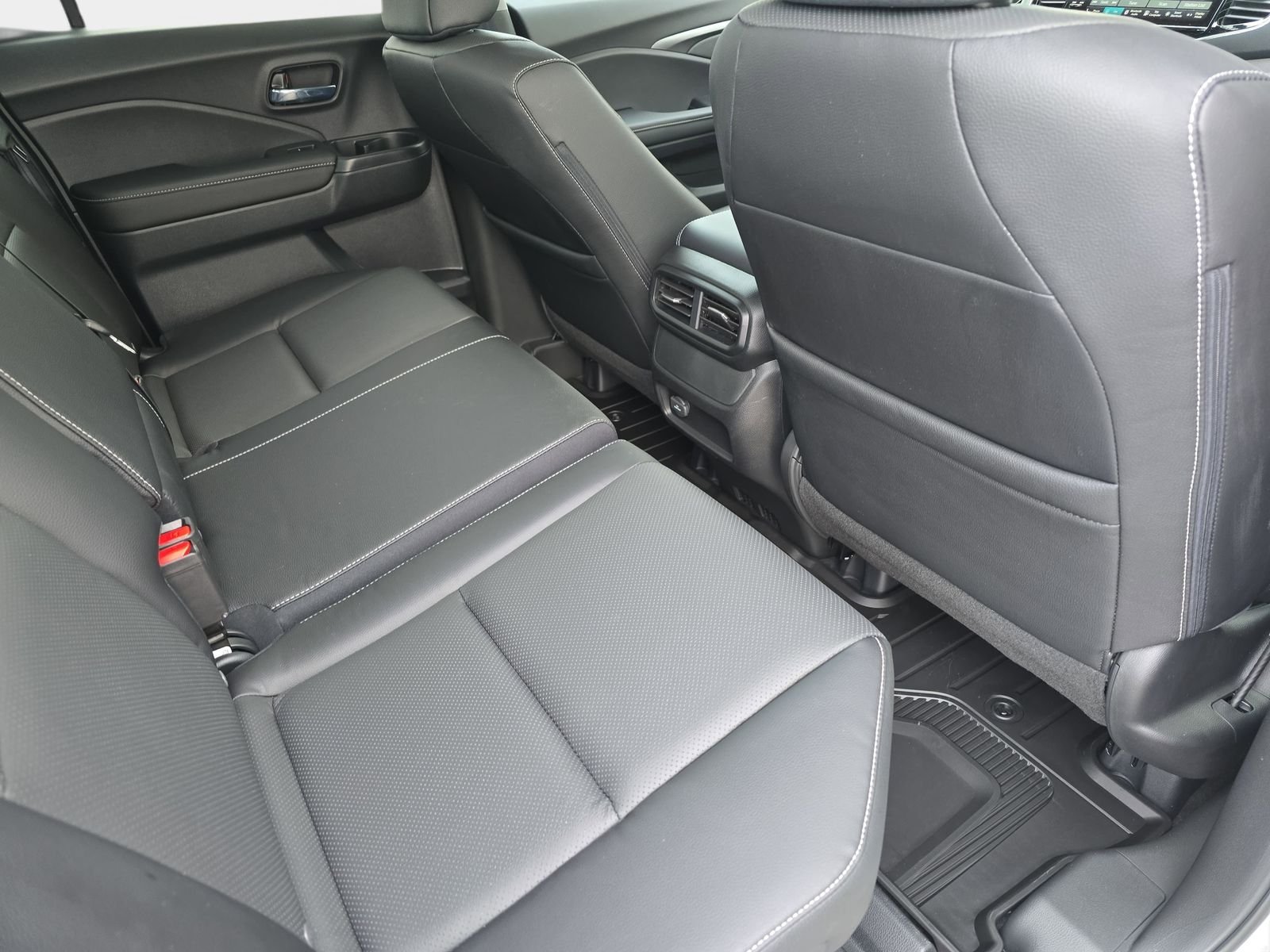 2026 Honda Ridgeline RTL - Photo 11