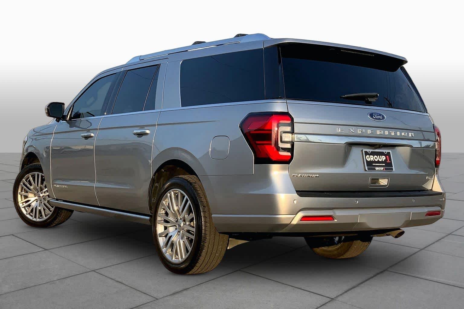 Used 2023 Iconic Silver Metallic Ford Platinum image 12