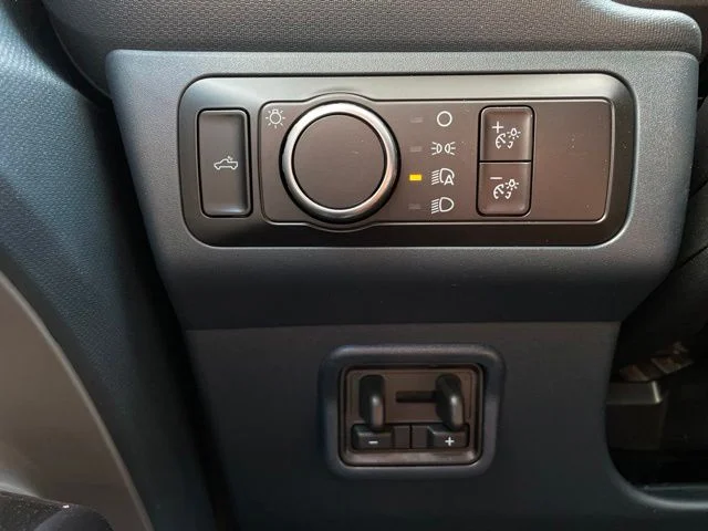 New 2026 Gray Ford XL image 15