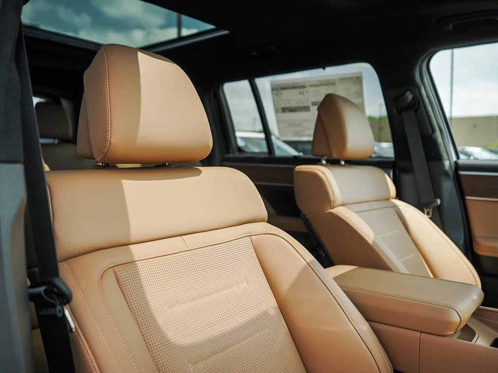 New 2026 Serenity White Hyundai Calligraphy AWD image 38