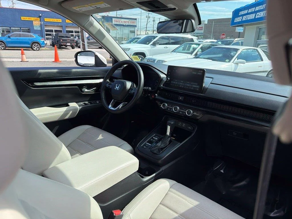 2024 Honda CR-V EX-L - Photo 13