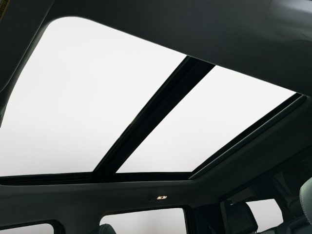 Used 2022 Gray Ford Limited image 12