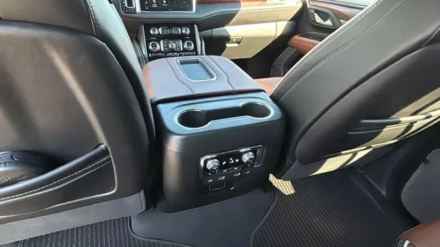 Used 2023 Sterling Metallic GMC Denali Ultimate image 21