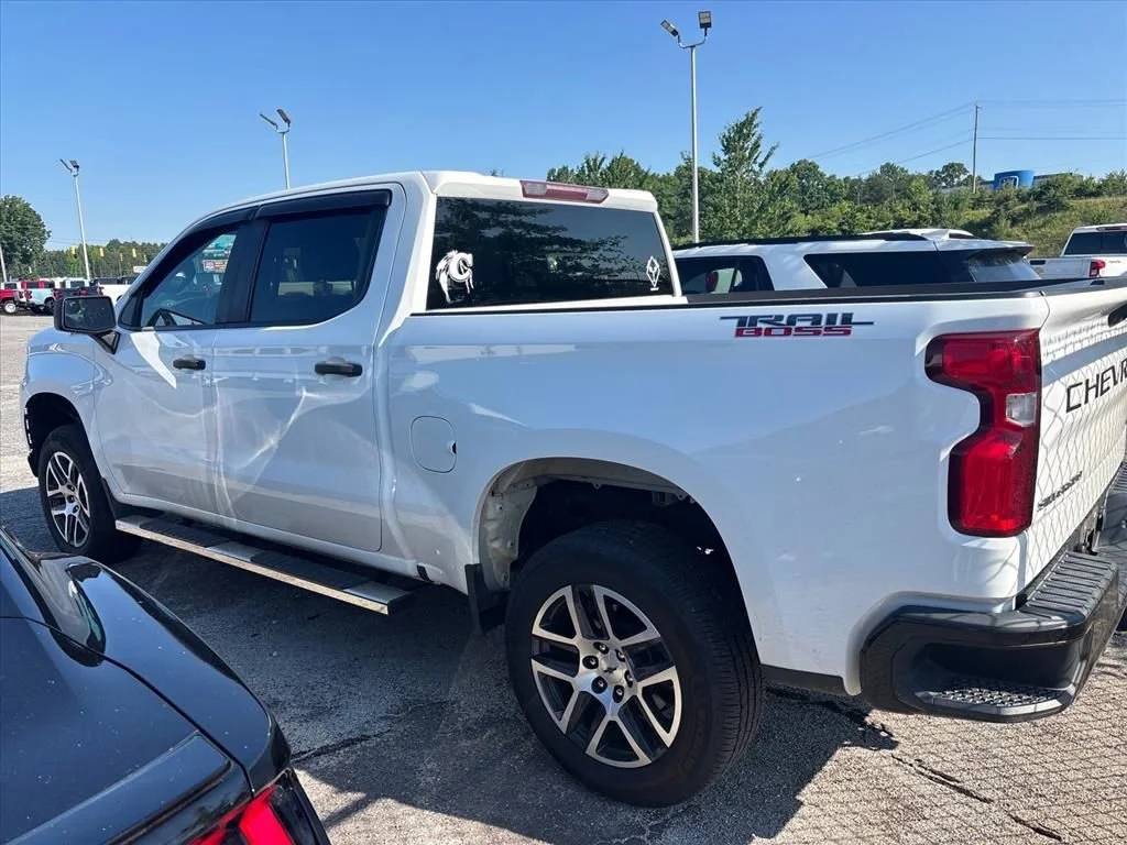 Used 2020 SUMMIT WHITE Chevrolet Custom Trail Boss image 12