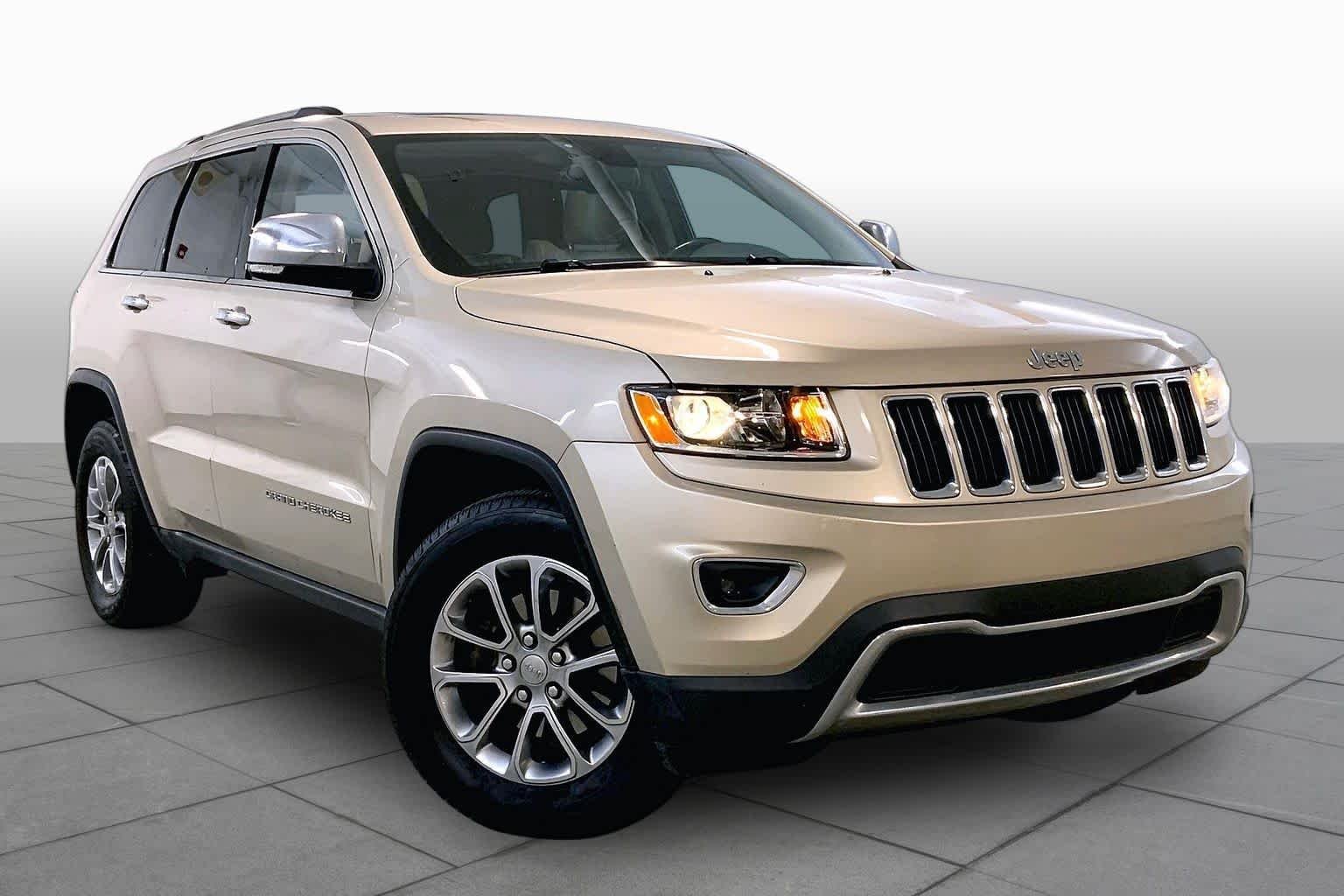 Used 2015 Jeep Grand Cherokee Limited with VIN 1C4RJFBG8FC889431 for sale in Kansas City