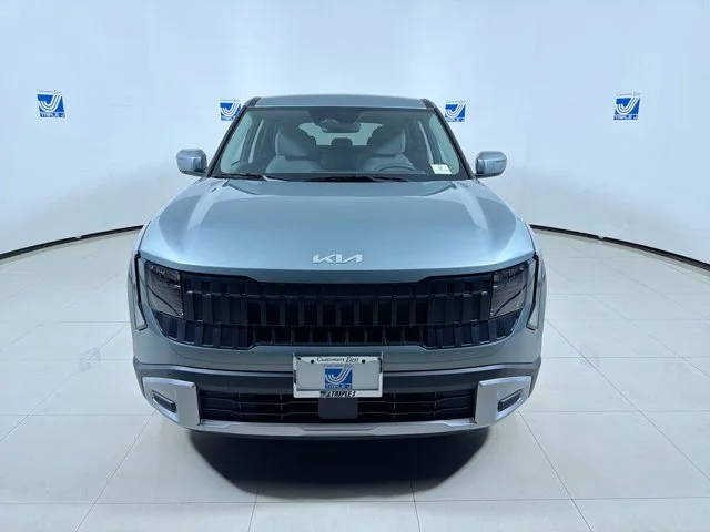 New 2027 ICEBERG GREEN Kia LX image 3