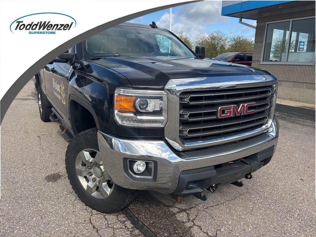 2018 GMC Sierra 4WD Double Cab Standard Box SLE's photo