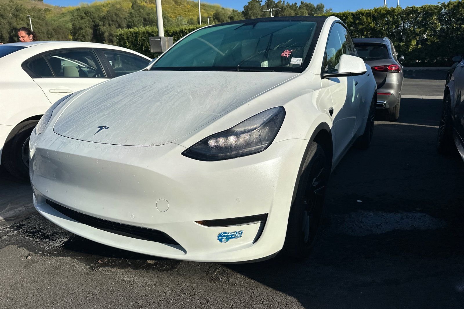 Used 2021 Tesla Model Y Standard Range with VIN 5YJYGDED7MF163219 for sale in Laguna Niguel, CA