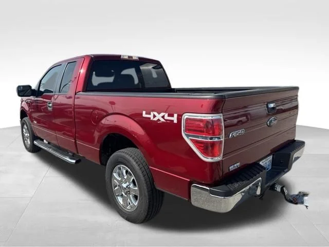 Used 2014 Red Ford XLT image 8