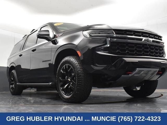 Used 2022 Black Chevrolet Z71 image 28