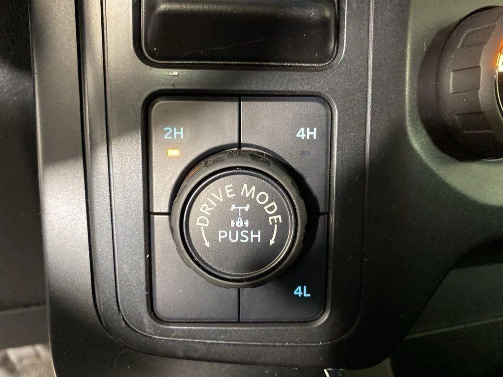 Used 2021 Agate Black Metallic Ford XL image 6